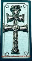 CRUZ DE CARAVACA DE IMÁN PARA INTERIOR DE COCHE O CASA